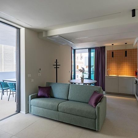 Aparthotel Zefiro Com Design, Large Terrace, Bike, Near Beach And Thermal Grado Exteriör bild