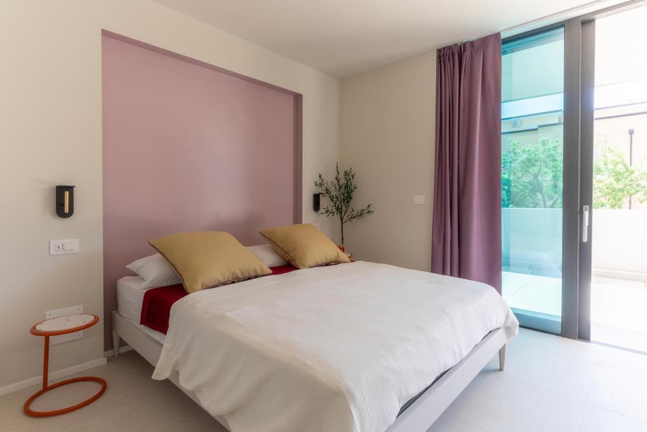 Aparthotel Zefiro Com Design, Large Terrace, Bike, Near Beach And Thermal Grado Exteriör bild