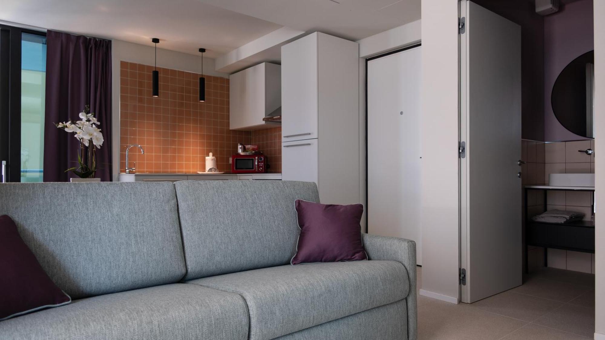 Aparthotel Zefiro Com Design, Large Terrace, Bike, Near Beach And Thermal Grado Exteriör bild